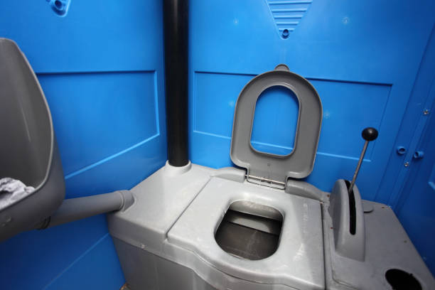 Best Porta potty rental near me  in Pontiac, IL