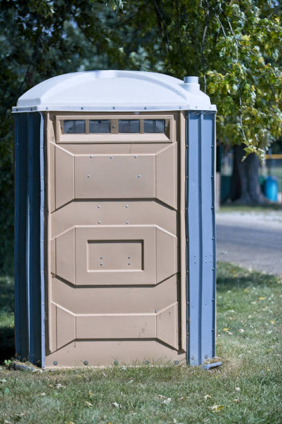 Best Porta potty rental near me  in Pontiac, IL